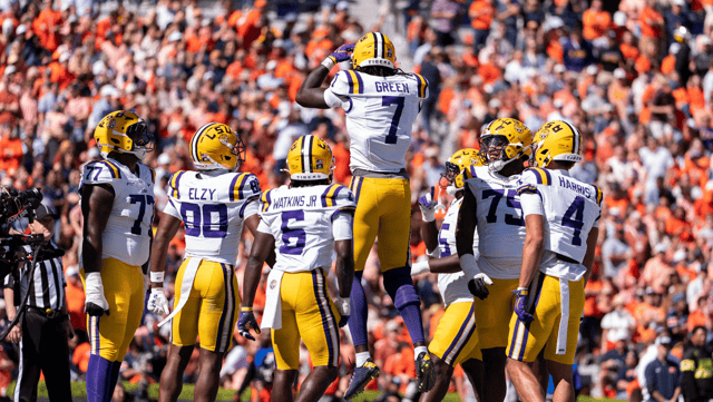 LSU TE Trey'Dez Green returned from injury and made an instant impact. (USA TODAY Network via Reuters Connect)